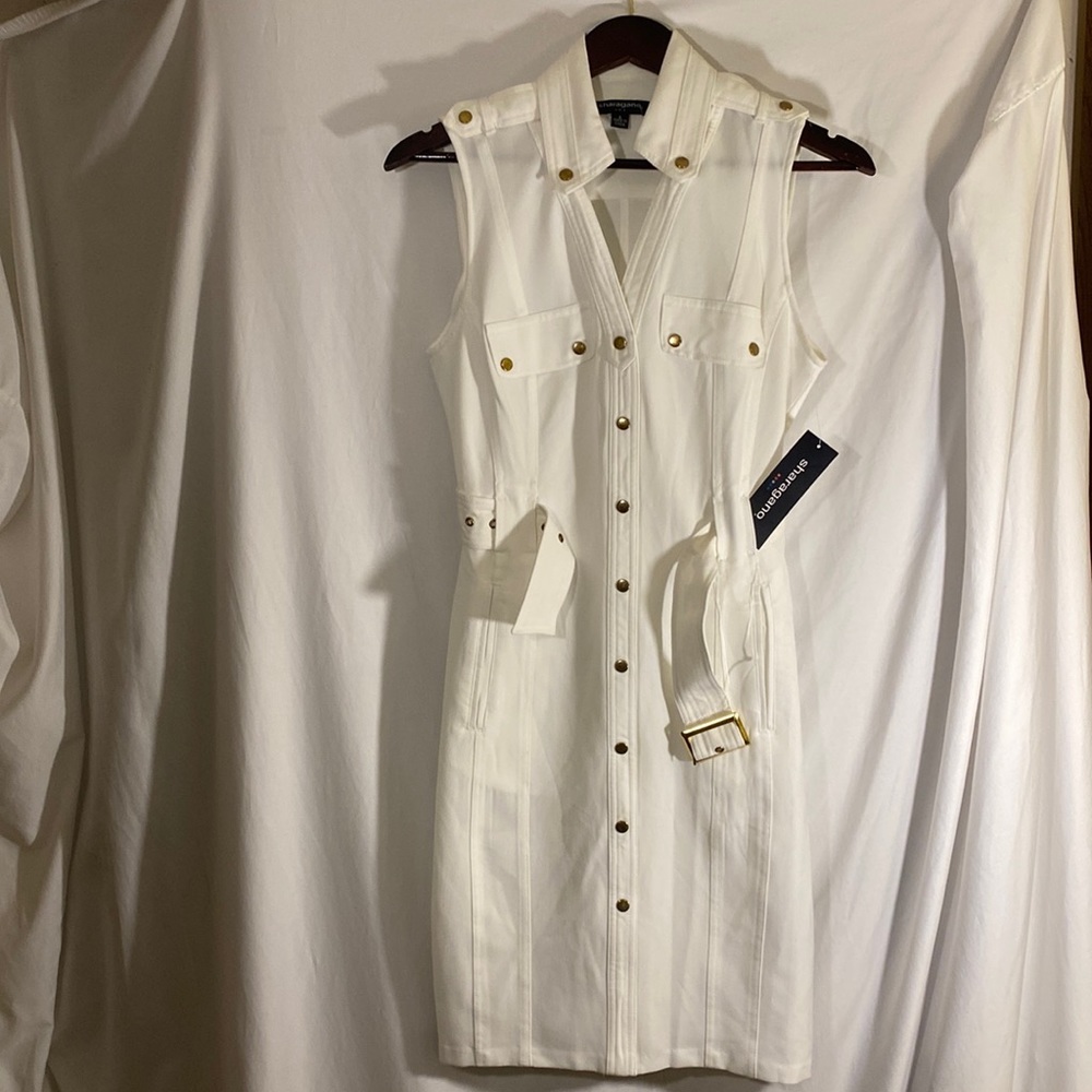 Sharagano White Sleeveless Sheath Dress with Notched Collar